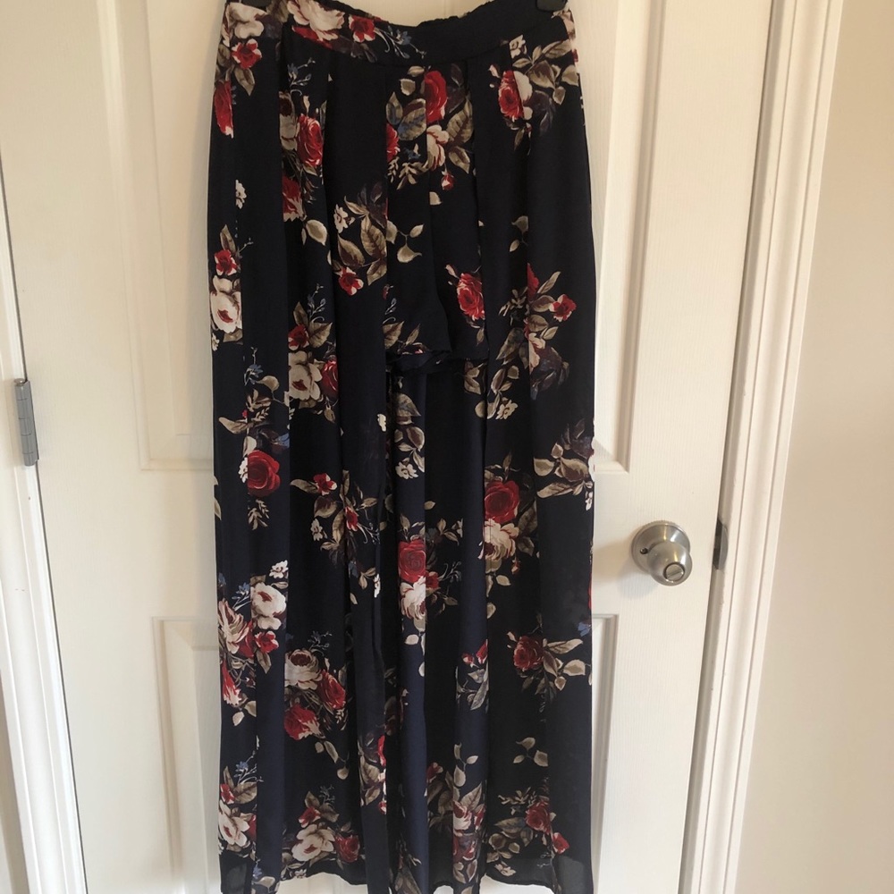 Floral shorts maxi skirt combo